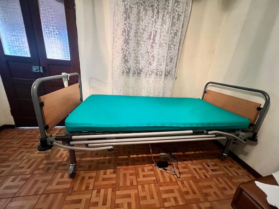Cama articulada elétrica