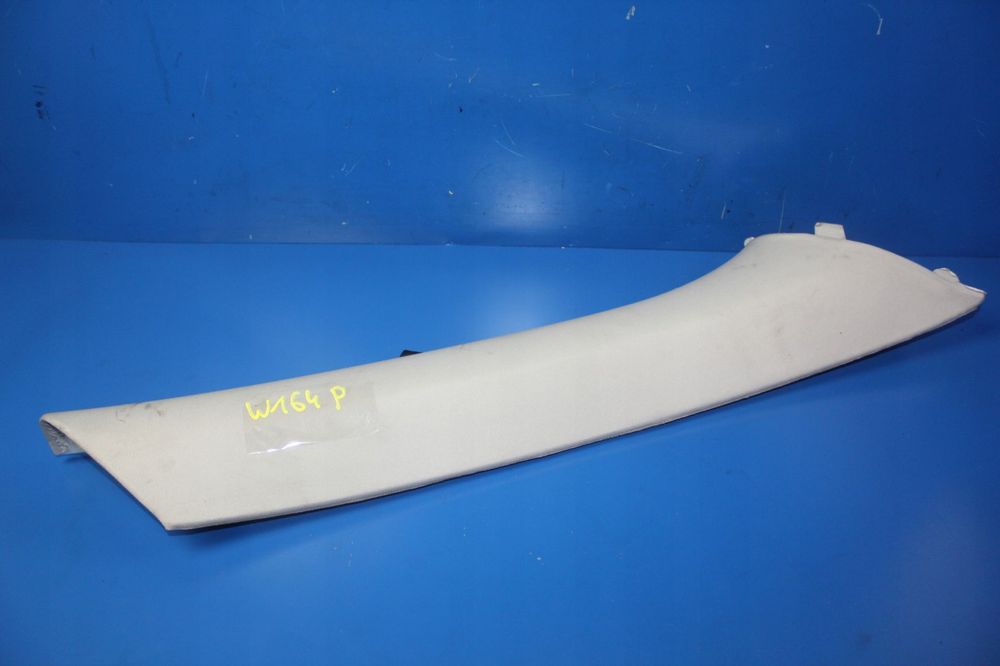 MERCEDES ML W164 OSŁONA SŁUPKA PRAWY PRZÓD PRAWA