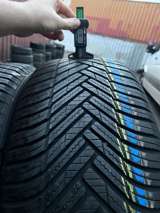 Шины БУ 235 50 R 19 Hankook kinergy 4s2x всесезон