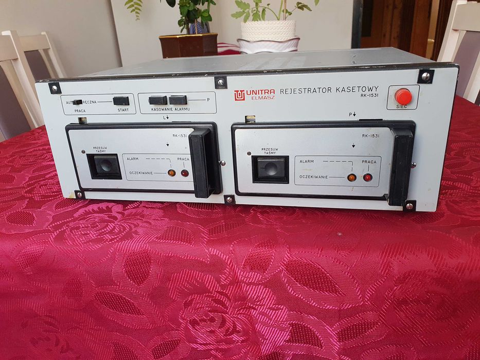 Stary zabytkowy rejestrator kasetowy magnetofon Unitra elmasz RK-1531