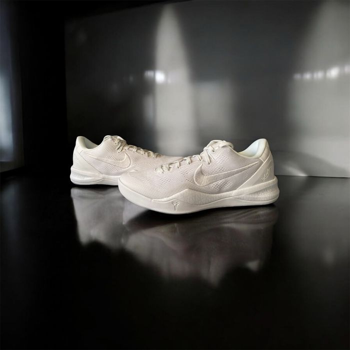 Buty Nike Kobe 8 Protro Halo Triple White