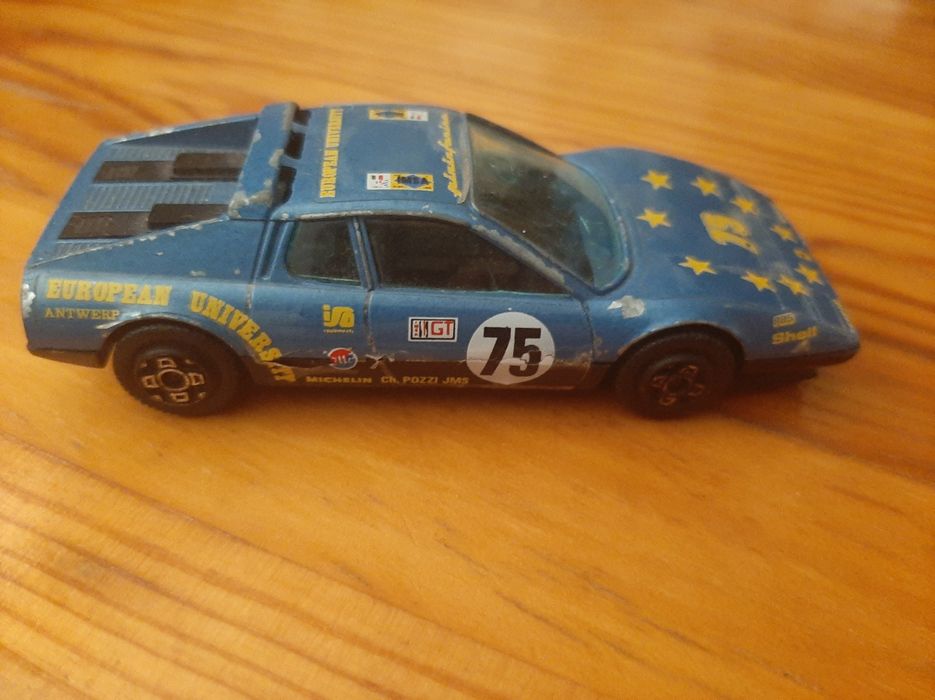 Miniatura Ferrari 512 BB - Burago 1980