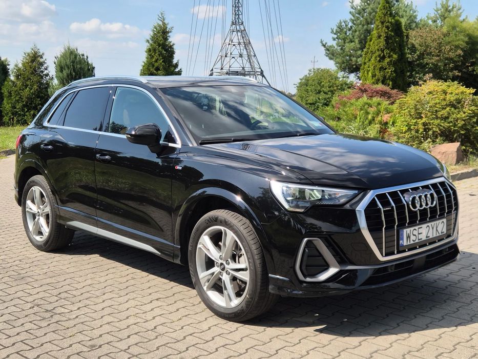 Audi Q3 Q3 45 TFSI S-LINE, Panorama, LED, brązowe wnętrze, czarna podsufitka