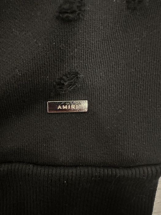 Amiri.