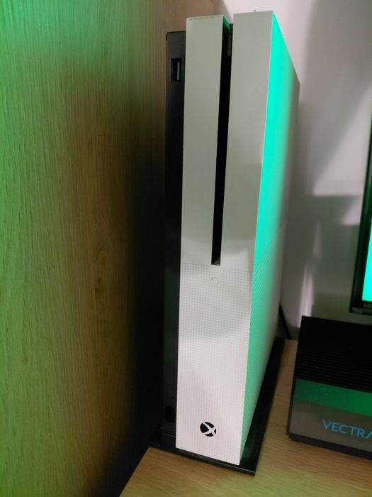 Sprzedam xbox one S