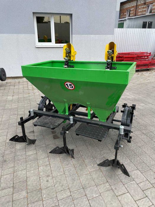 Картоплесаджалка BOMET 70см (75см)