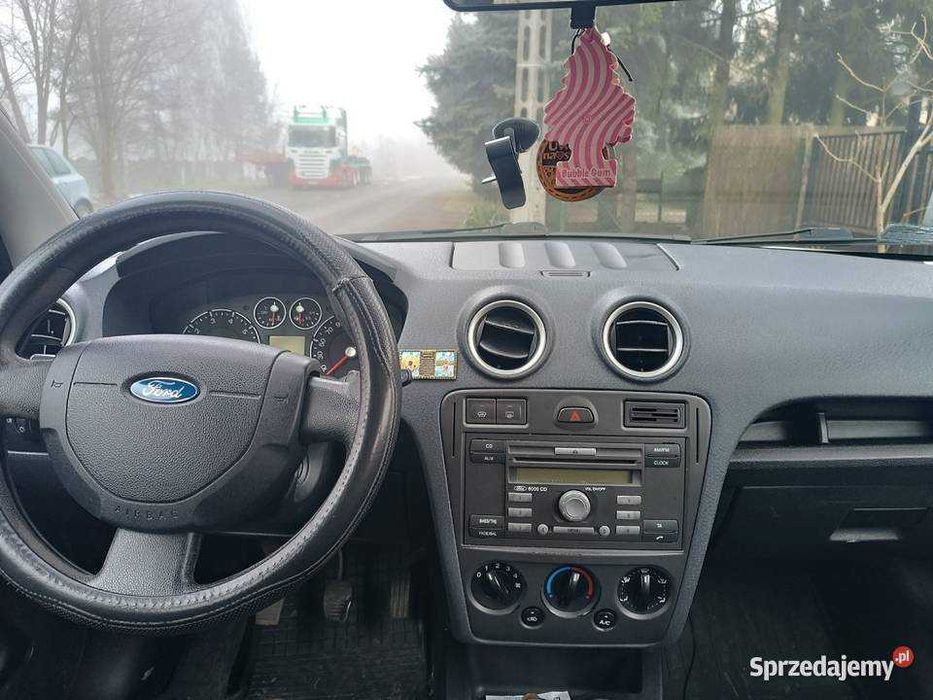 Ford Fusion 1.4 benzyna