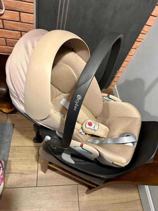 „Cybex” fotelik samochodowy