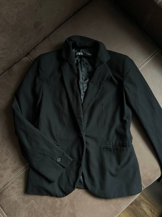 Піджак чорний класичний Zara