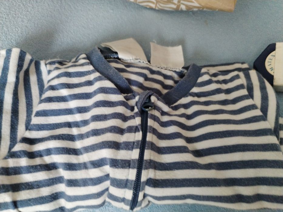 Paka ubrań 62  Reserved