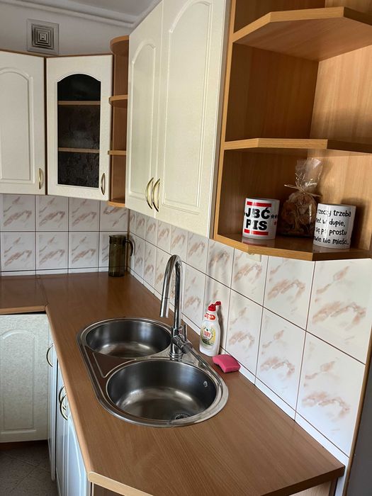Wynajme mieszkanie 40 metrow dwa pokoje