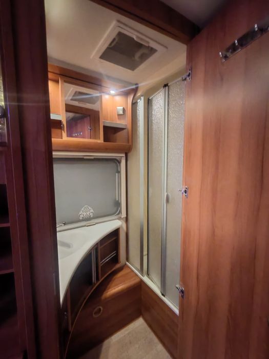 11.500€ Caravana Fendt Diamant 6metros francesa com toda documentação