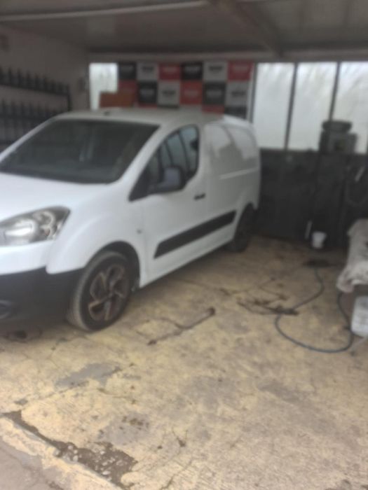 Peugeot partner