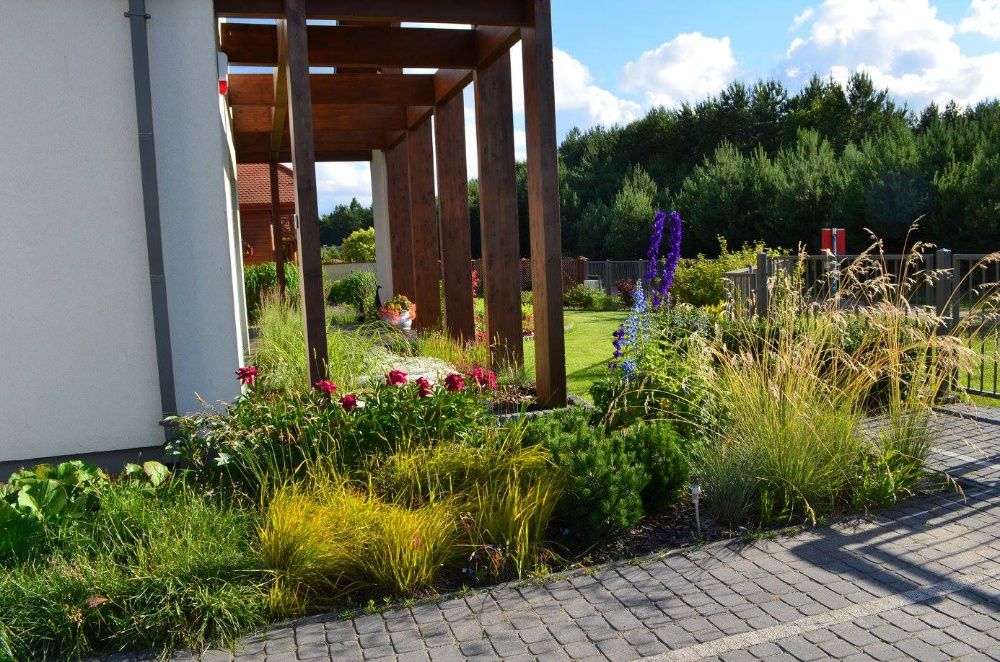 Projekt ogrodu, usługi ogrodnicze, nawadnianie, trawnik z rolki