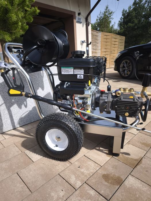 Myjka ciśnieniowa Comet/Hawk/Briggs Vanguard 240Bar