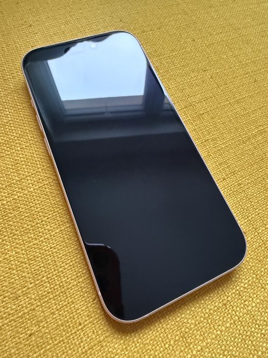 iPhone 15 różowy 128 gb, stan idealny