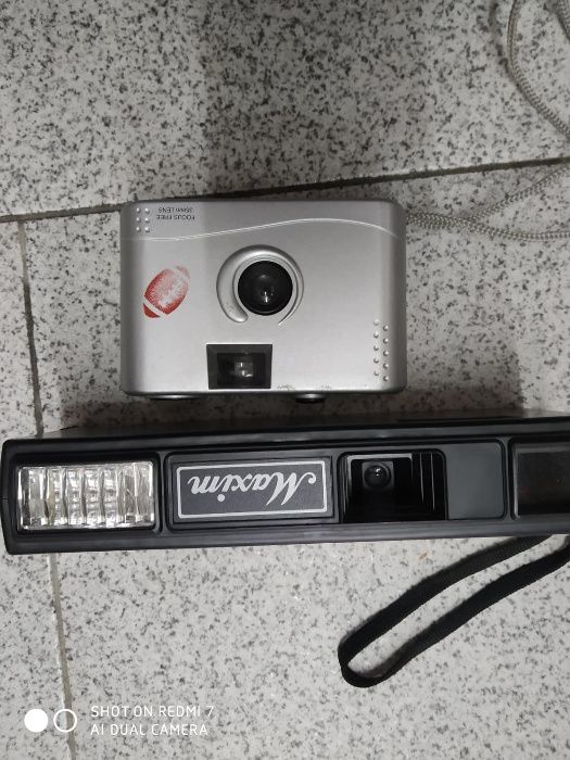 SÓ 9,99€ Duas Máquinas Fotográficas Antigas