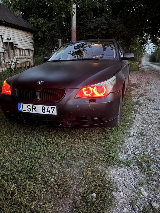Продам БМВ Е60 530d