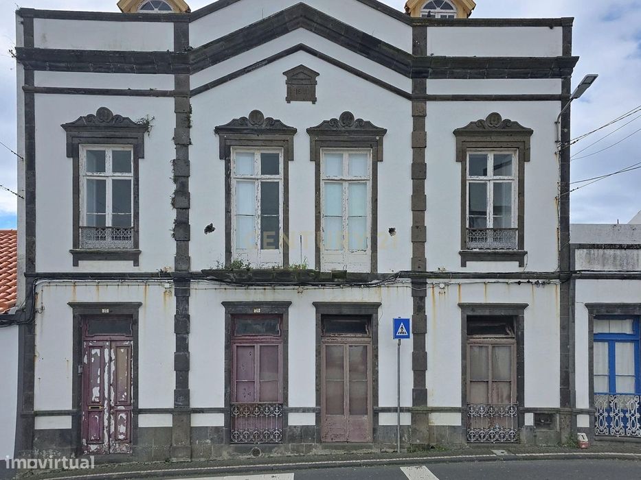 Casa Histórica e Charmosa em Vila Franca do Campo, Ilha de São Miguel