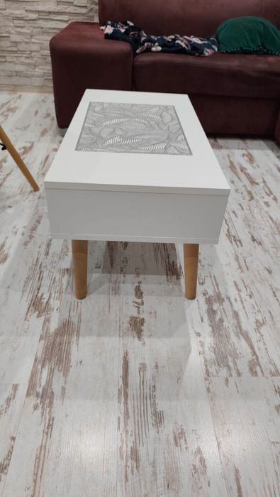 Sprzedam stół i stolik kawowy do salonu