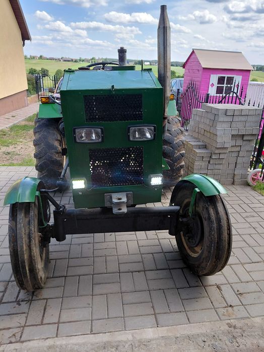 Esiok Es Sam Traktorek