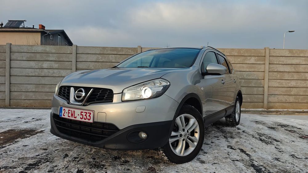 Nissan Qashqai+2 Ładny, bezwypadkowy, full opcja. 4x4.