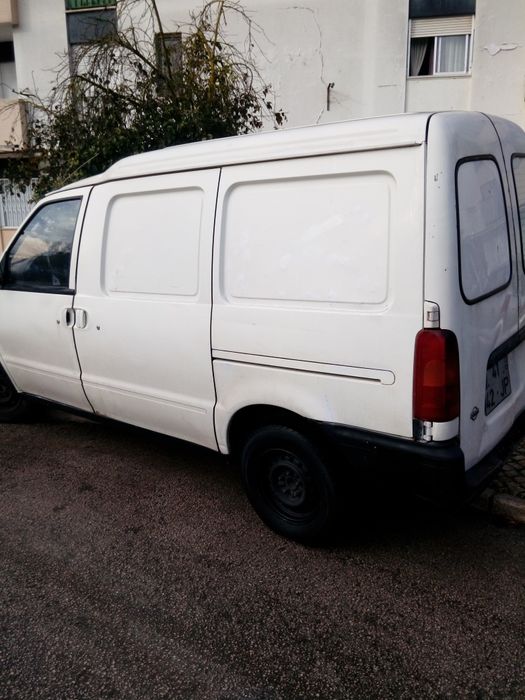 Carrinha para pequeno transporte