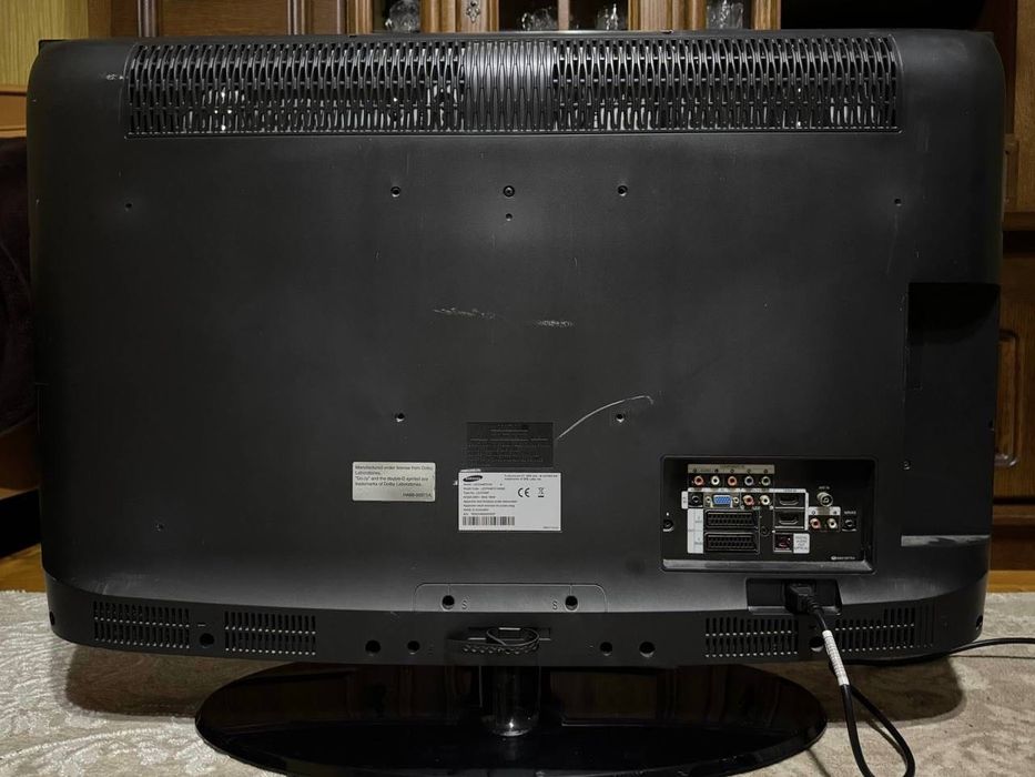 Телевізор Samsung LE37A467C1W 37”