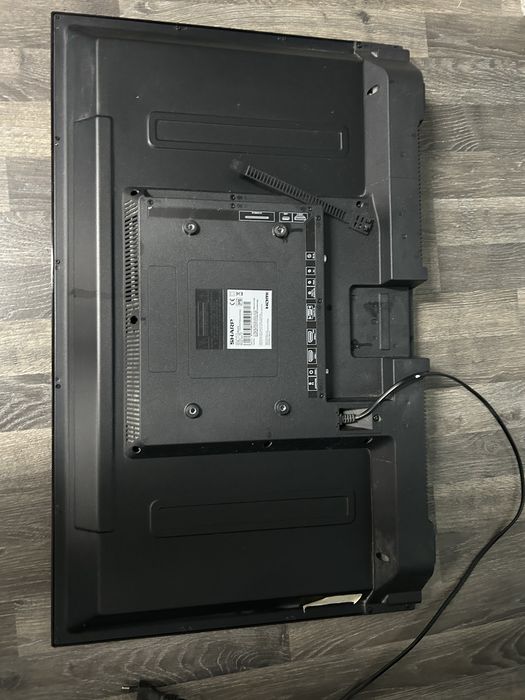 Telewizor sharp 32 cale
