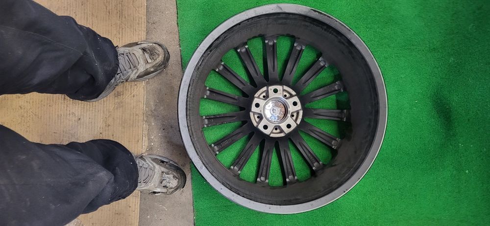 Felga Borbet 8.5J20 ET 35 5x120 20