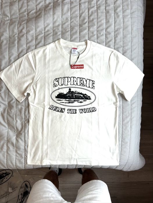 Supreme x Corteiz Koszulka z Logo Nowa Biala S