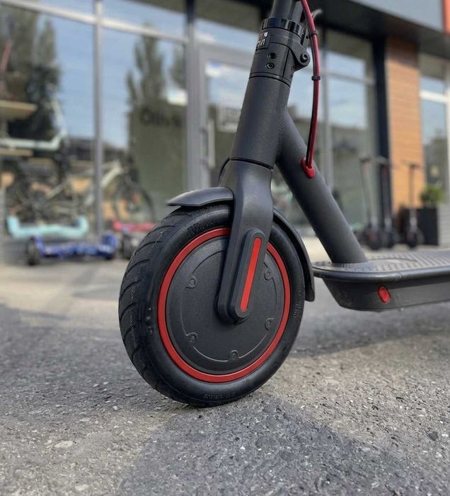 Xiaomi / Kugoo M365 Pro 4 500ватт електросамокат з амортизацією — мінус 30%