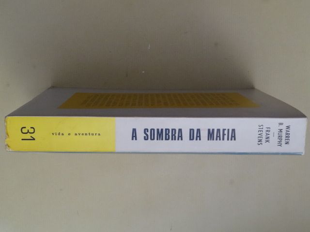A Sombra da Mafia de Warren B. Murphy