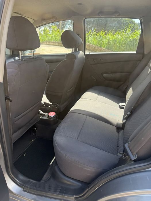 Carro Aveo Chervolet