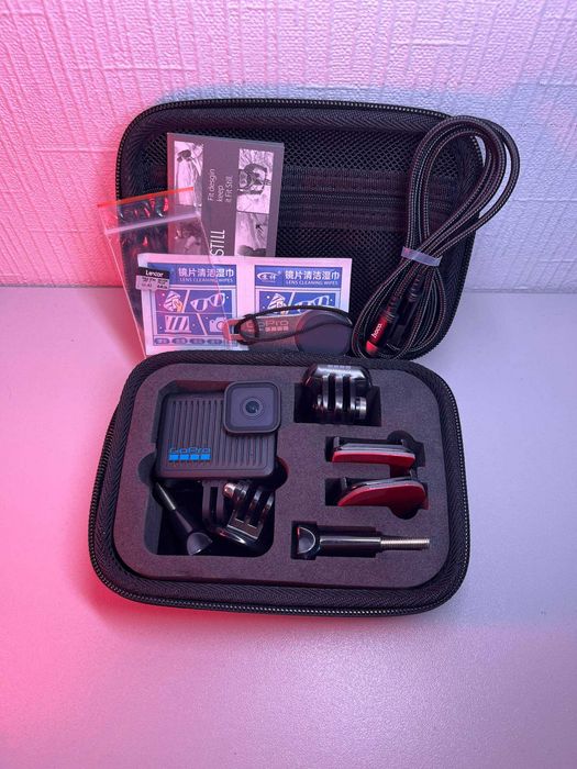 Екшн-камера GoPro Hero 4K в коробці
