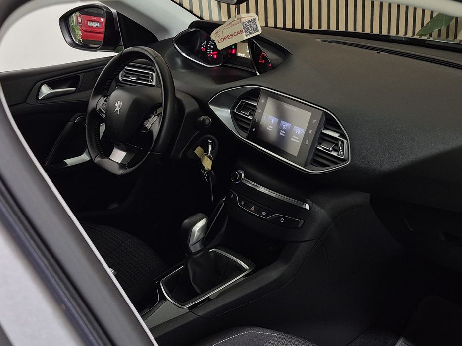 Peugeot 308 1.6HDI ALLURE - 84.000KM | GARANTIA | NACIONAL