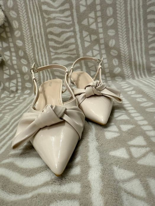 Buty czółenka na obcasie kaczuszka