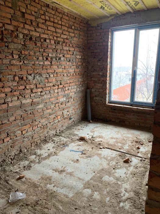 Продаж 2 поверхового таунхауса, 92 кв. м, 4 кімнати