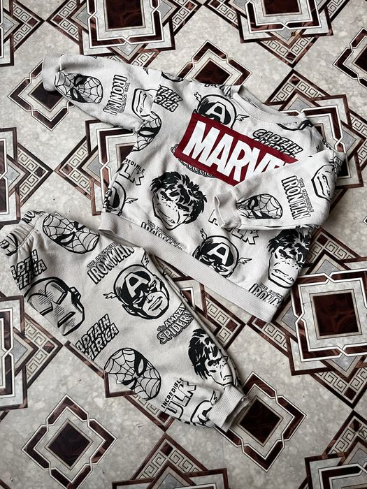 Дитячий костюм Zara