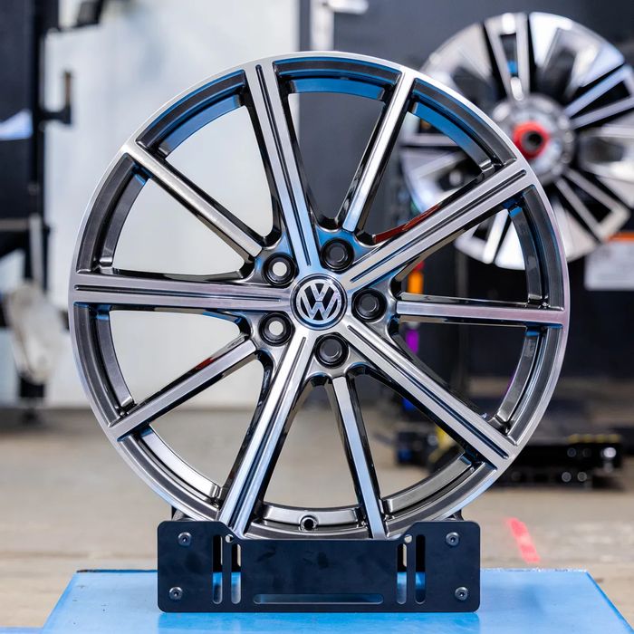 NOWE ORYGINALNE Koła Volkswagen 20" Golf Jetta Beetle Passat Passat CC