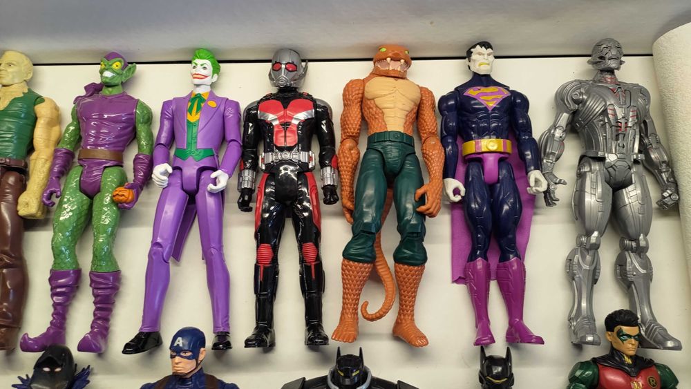 Фигурки супер герой персонаж малвел dc comics человек паук.бетмен