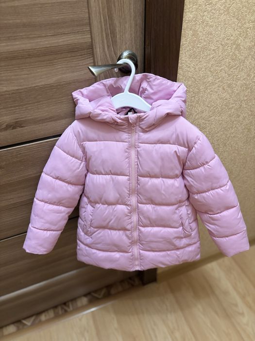 Куртка для дівчинки рожева демісезонна 110-118 см.