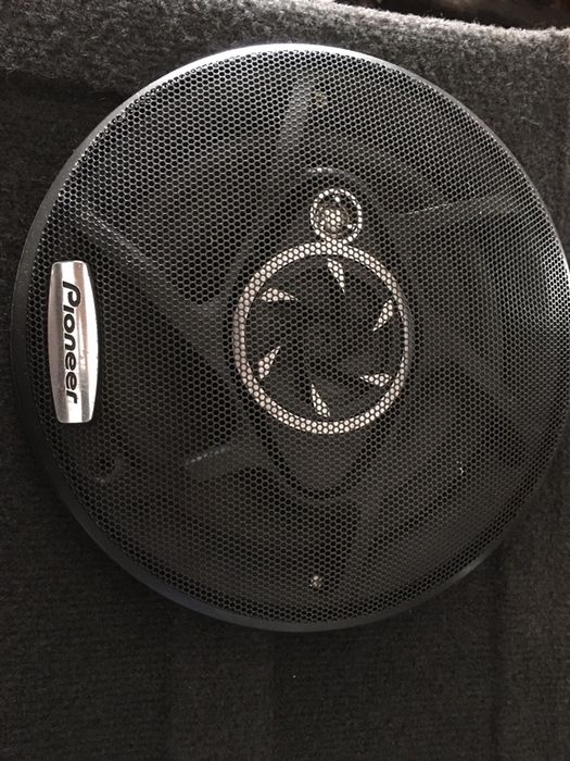 Vendo colunas pioneer 350w