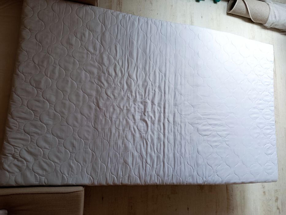 Materac 200x120x8cm