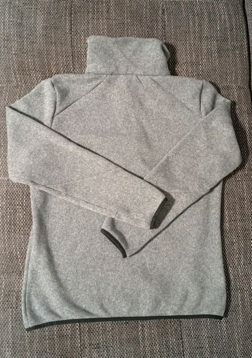 Дуже тепла жіноча в'язана флісова кофта Odlo. Розмір L.