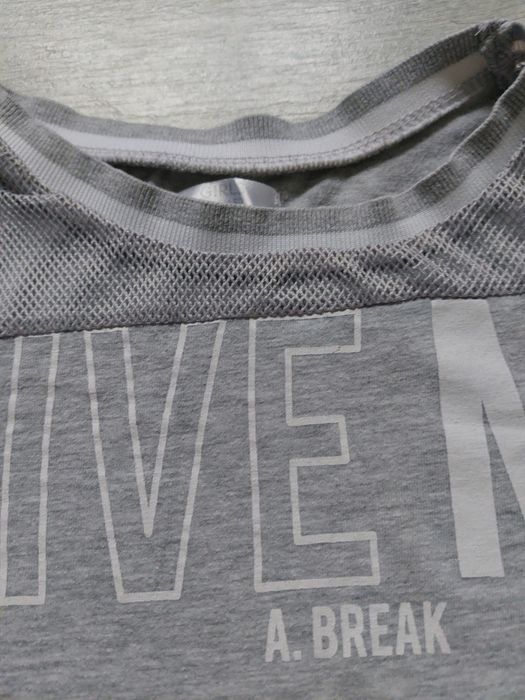 T-shirt 146 dzieciecy