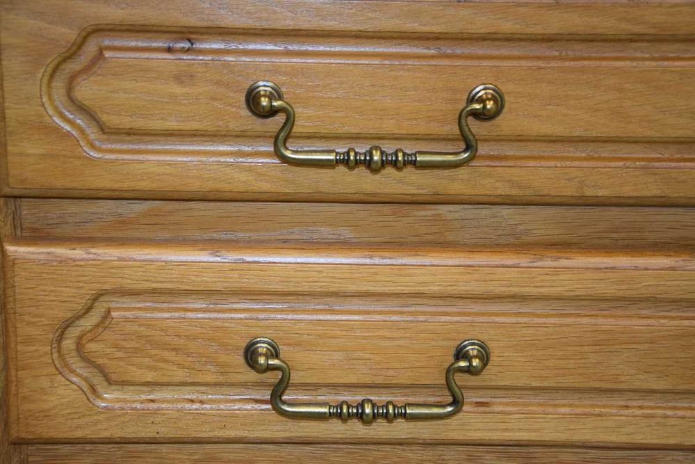 komoda dębowa z szufladami - jak nowa