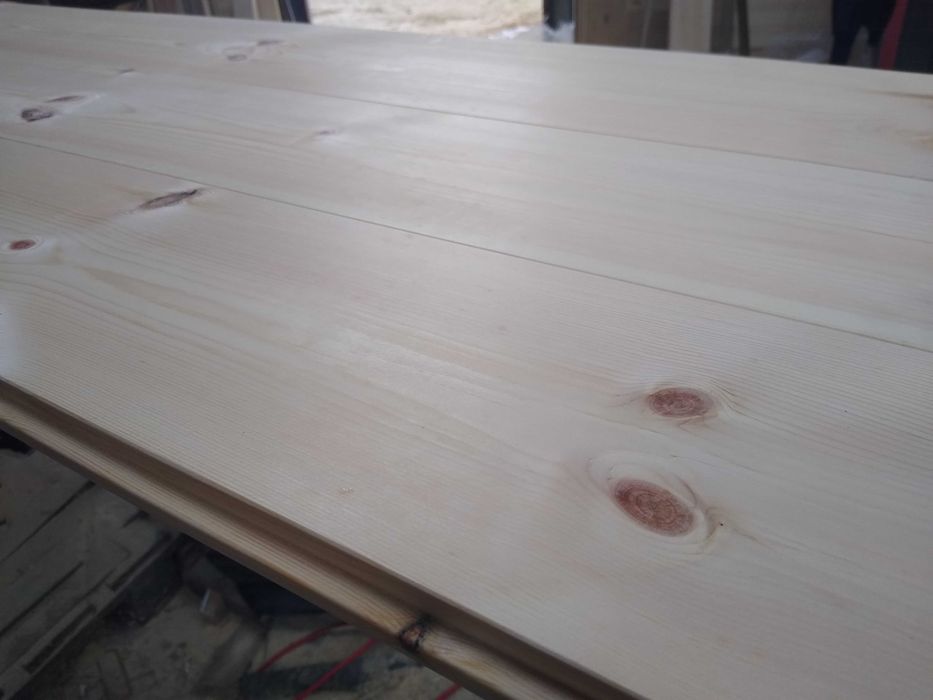 Deska podłogowa,stropopodloga sosna
Bez cyklinowania