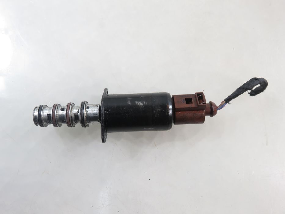 Czujnik Faz Rozrządu Vw Passat B6 3.2 Fsi