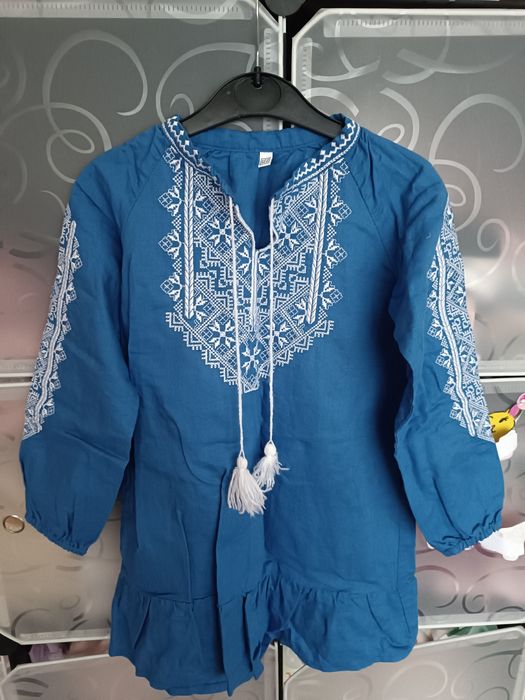 Вишиванка для дівчинки